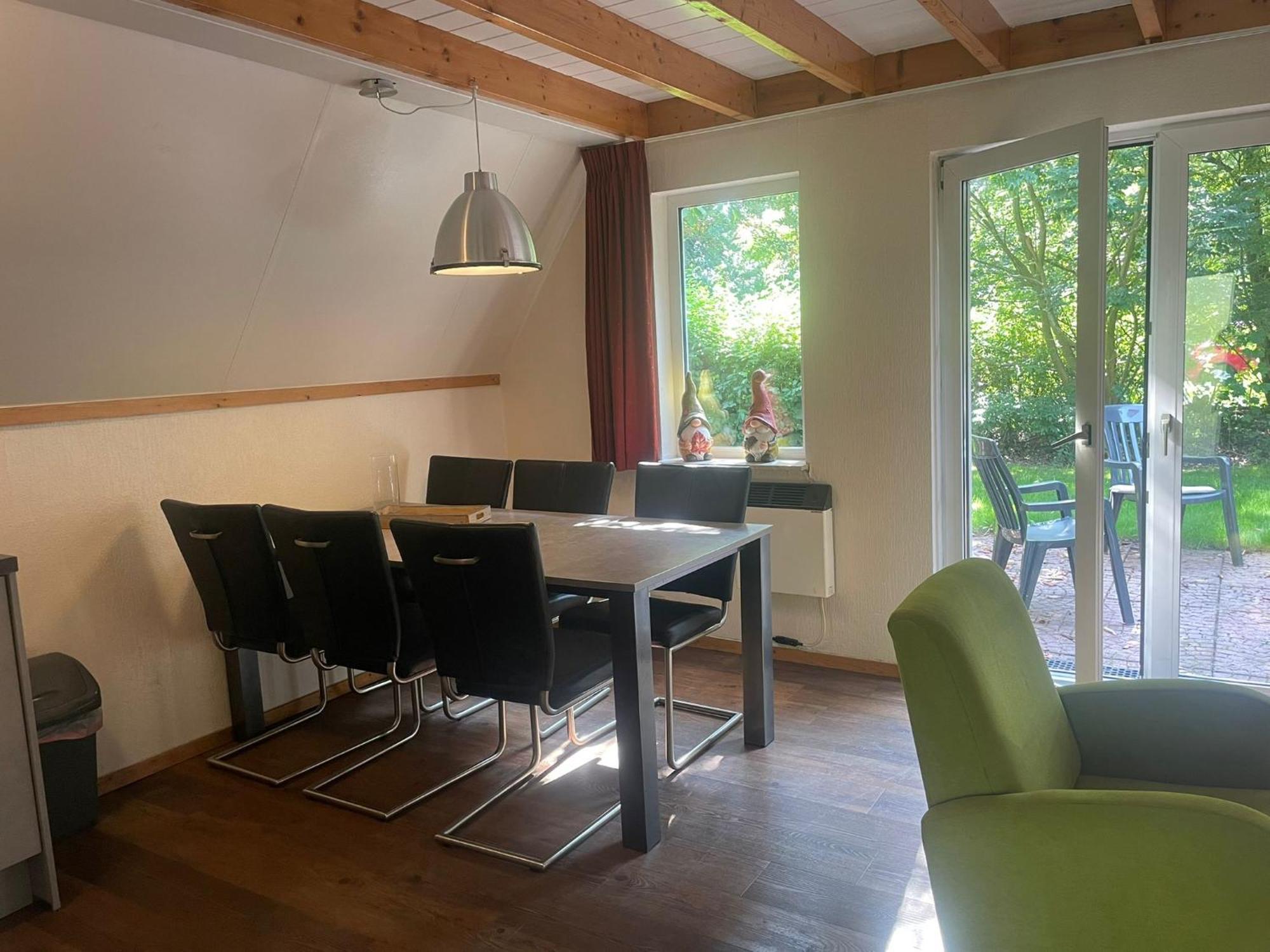 Het Familie Boshuisje - Vakantiewoning Op Prachtig Park Met Veel Faciliteiten Inc Ligbad Gramsbergen 외부 사진