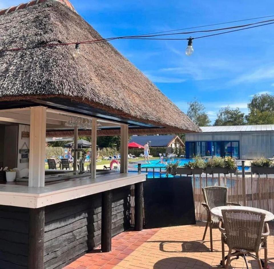 Het Familie Boshuisje - Vakantiewoning Op Prachtig Park Met Veel Faciliteiten Inc Ligbad Gramsbergen 외부 사진