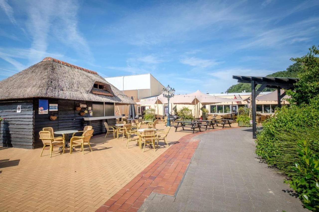Het Familie Boshuisje - Vakantiewoning Op Prachtig Park Met Veel Faciliteiten Inc Ligbad Gramsbergen 외부 사진